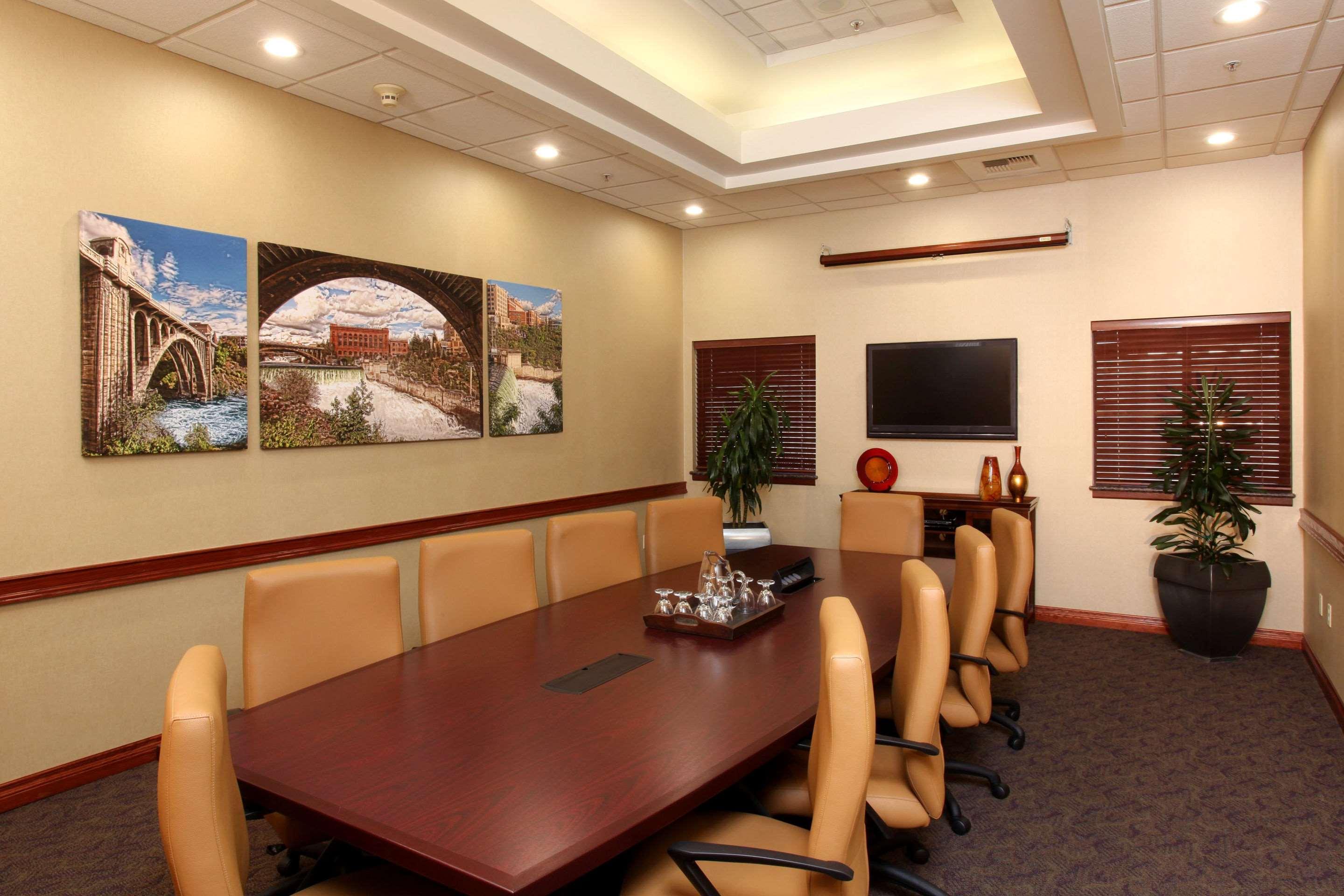 Quality Oakwood Inn Fairwood