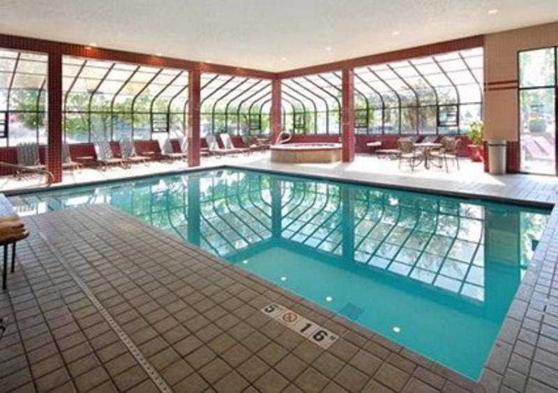 Quality Oakwood Inn Fairwood